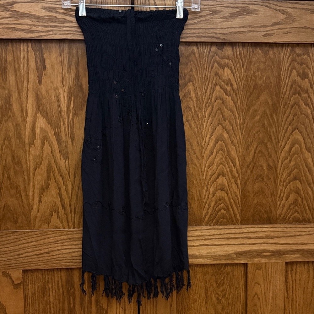 Chic Black Women's Swim Coverup